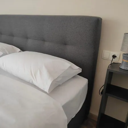 Beehiveretreat Апартаменты